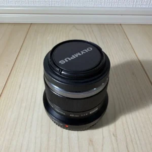Olympus m.zuiko kỹ thuật số 45mm f1.8