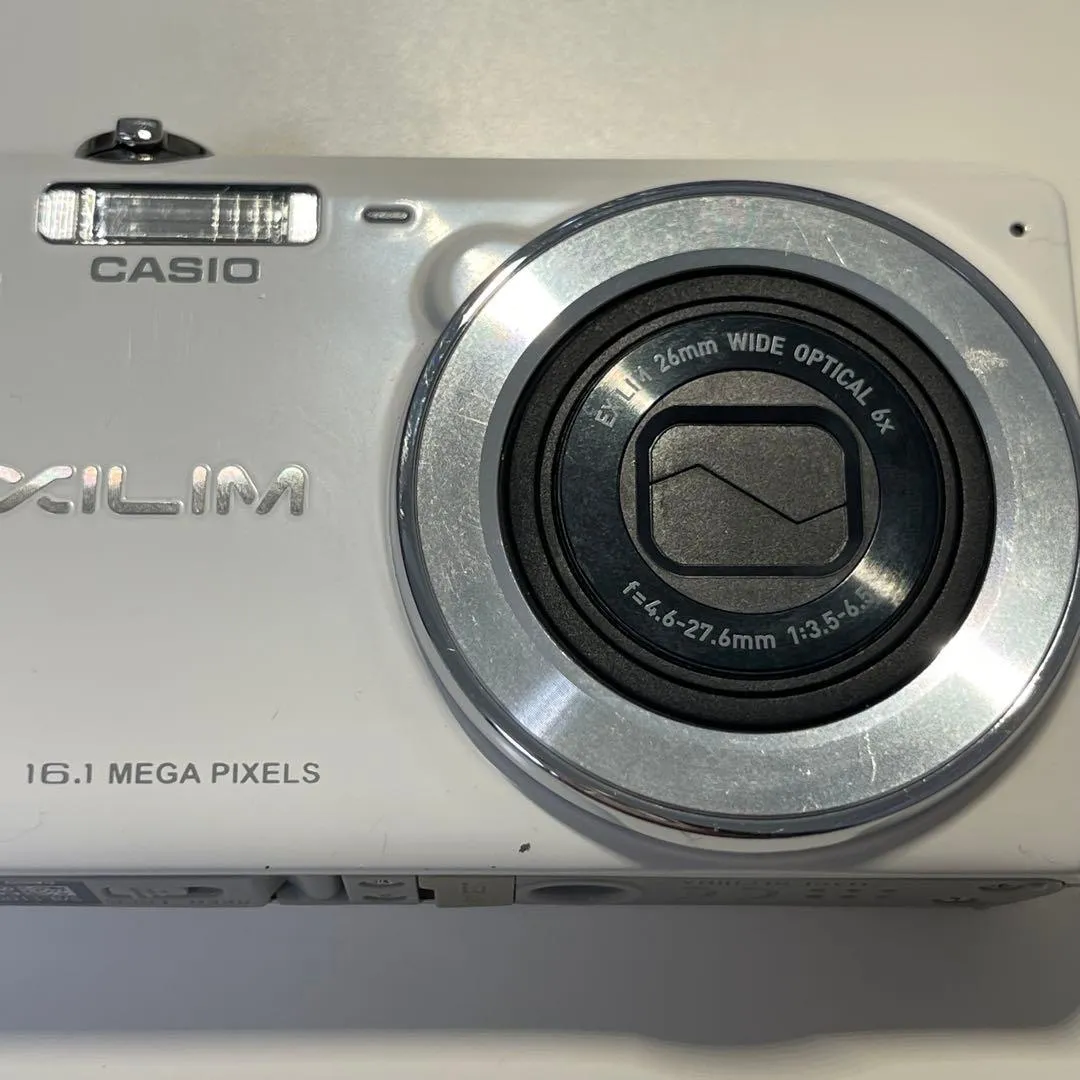 Đã xác nhận hoạt động của máy ảnh kỹ thuật số casio exilim màu trắng - Ảnh 4