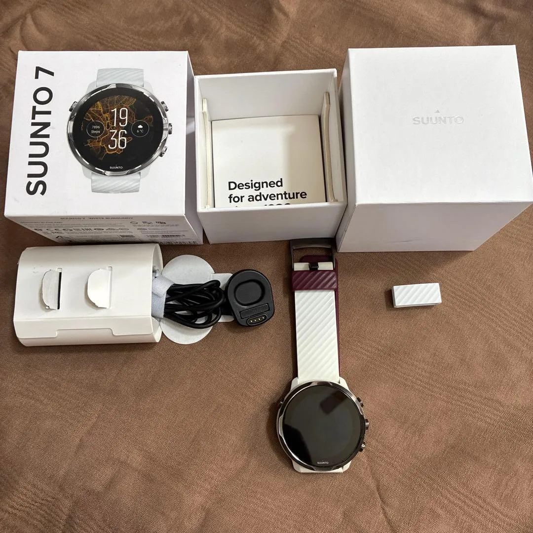 Thân đồng hồ thông minh suunto 7 màu trắng burgundy - Ảnh 3