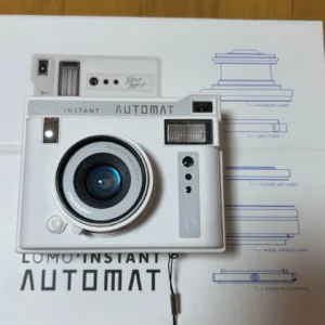 Thân máy lomo'instant automat màu trắng