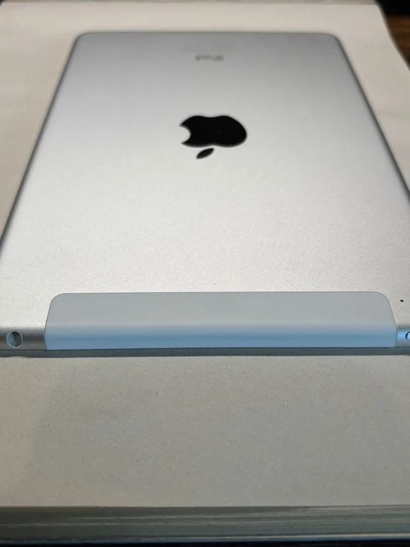 Apple ipad mini 4 128gb thân chính màu bạc tình trạng tốt - Ảnh 4