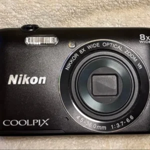 Máy ảnh kỹ thuật số nhỏ gọn màu đen nikon coolpix a300 nikon