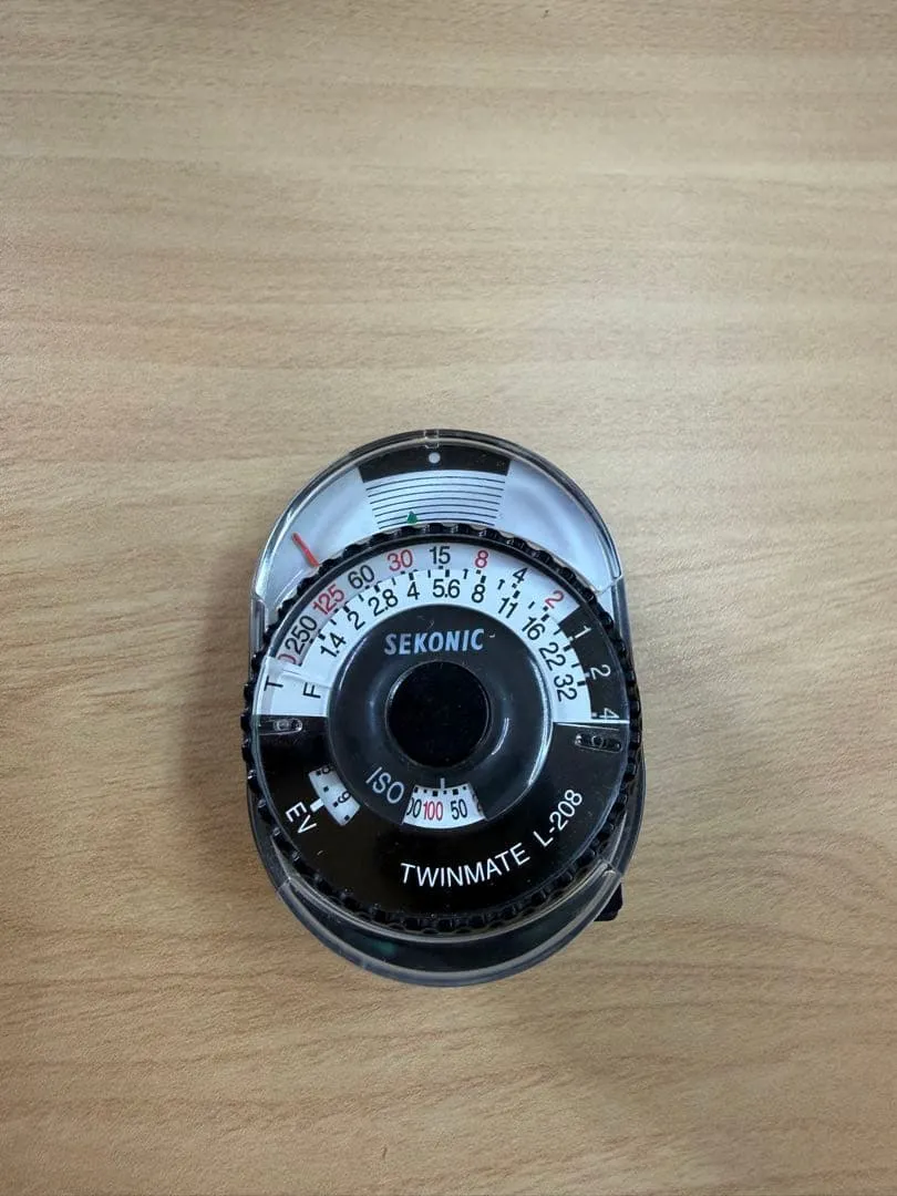 Tiếp xúc sekonic twinmate l-208