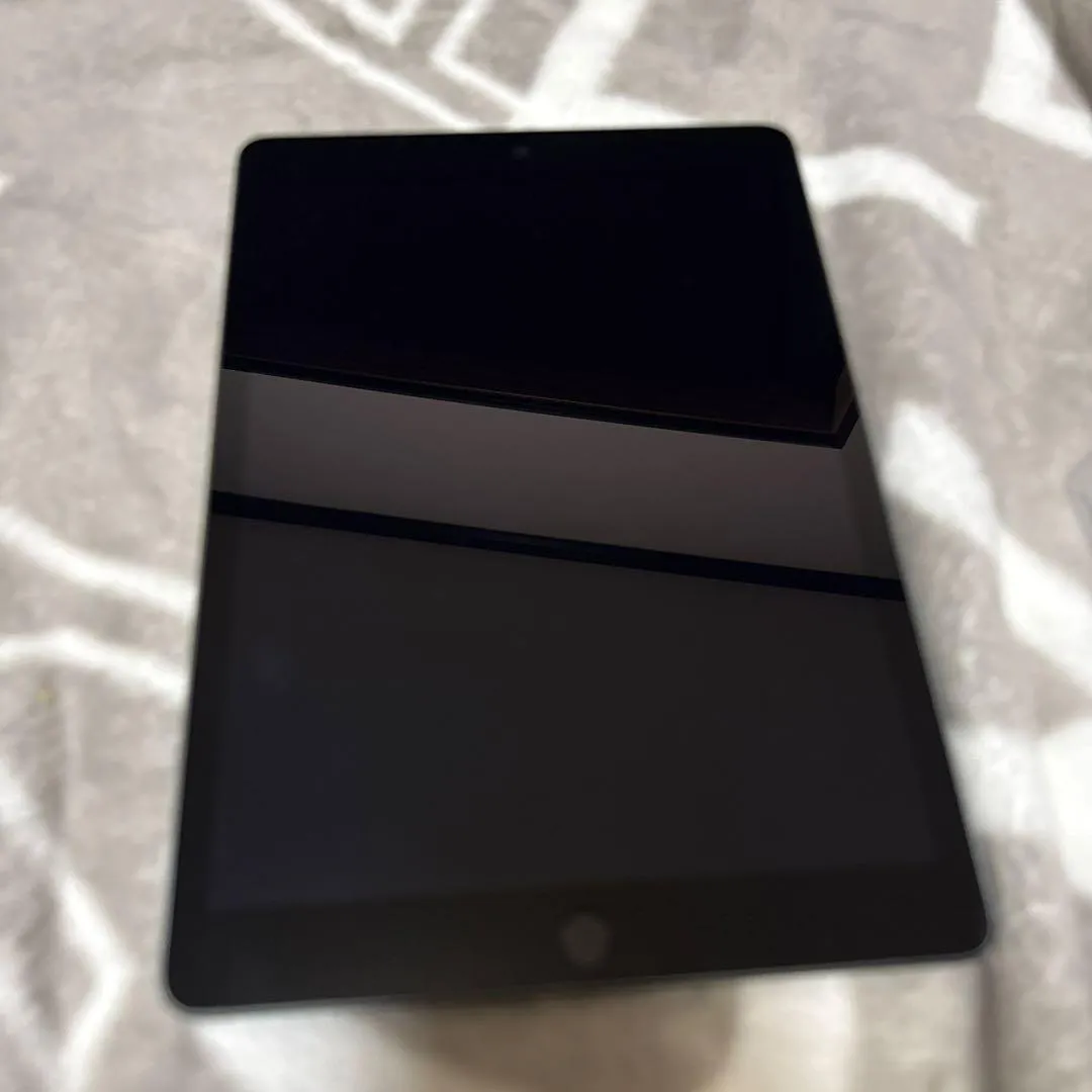 Ipad thế hệ thứ 9 64gb wi-fi trong tình trạng rất tốt - Ảnh 2