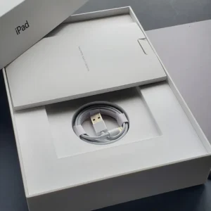 [tình trạng siêu tốt] phụ kiện ipad 8 wi-fi thế hệ thứ 8 chưa qua sử dụng - Ảnh 3