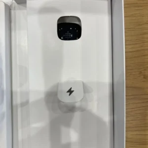 Bộ phận chính của đồng hồ thông minh màu đen fitbit versa 4 chỉ được cấp điện chưa sử dụng - Ảnh 10