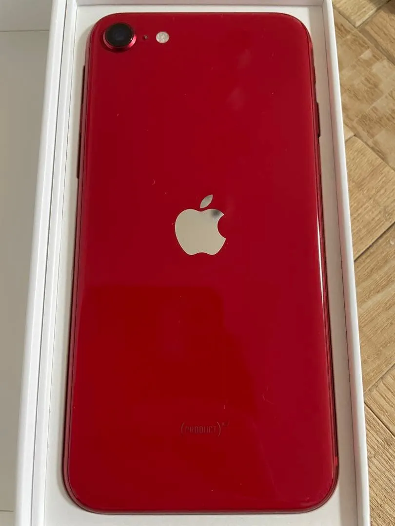Apple iphone se 2 thân màu đỏ 64g sim miễn phí
