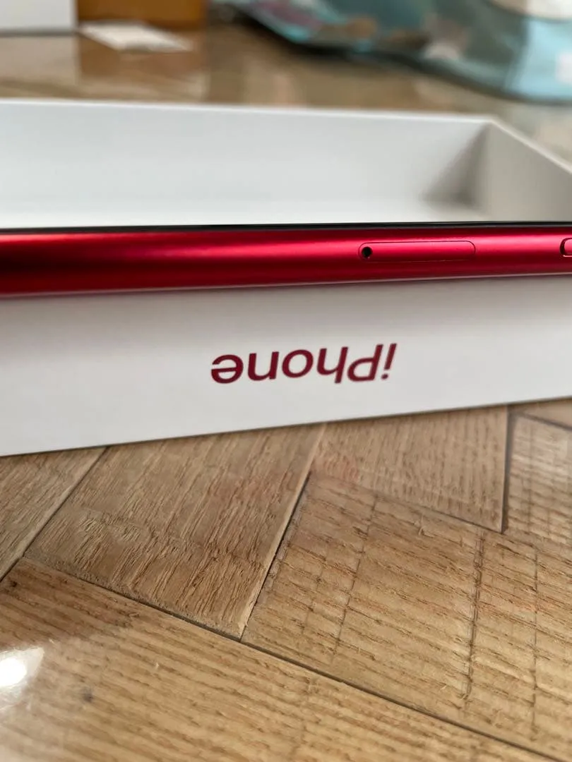 Apple iphone se 2 thân màu đỏ 64g sim miễn phí - Ảnh 7