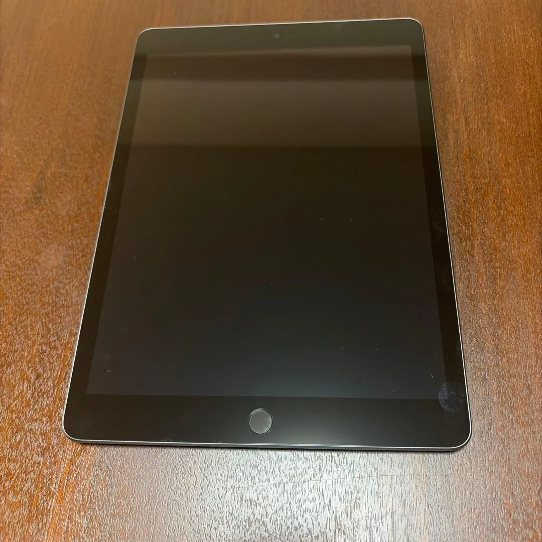 Apple ipad thế hệ thứ 9 10,2 inch không gian thân máy màu xám - Ảnh 2