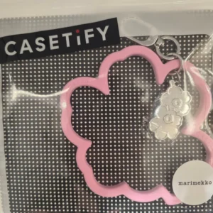 Dây đeo casetify marimekko màu hồng