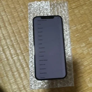Thân máy bằng than chì của apple iphone 12 pro