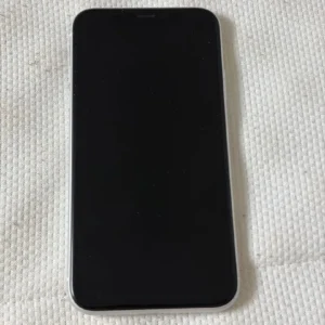 Apple iphone xr thân màu trắng