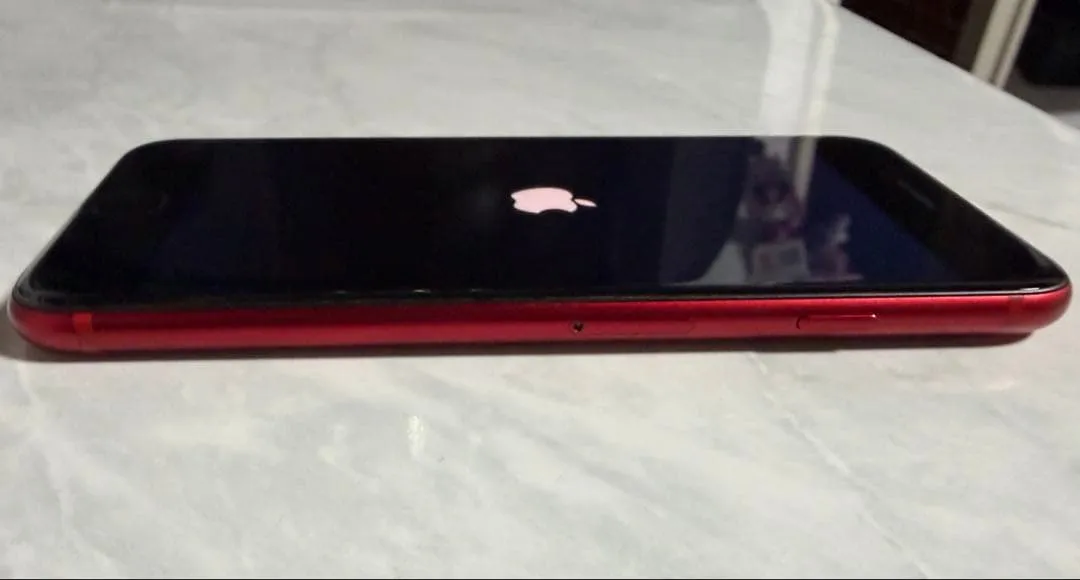 Tình trạng tốt iphone se2 64gb miễn phí sim - Ảnh 8