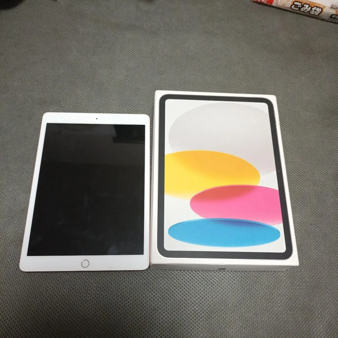 Thân máy apple ipad thế hệ thứ 8 màu hồng