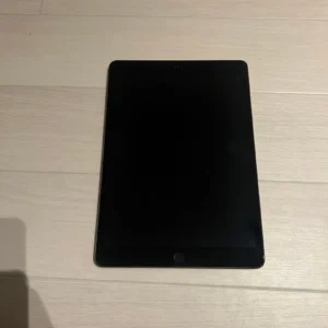 Ipad thế hệ thứ 8 128gb sim free dung lượng pin 90%