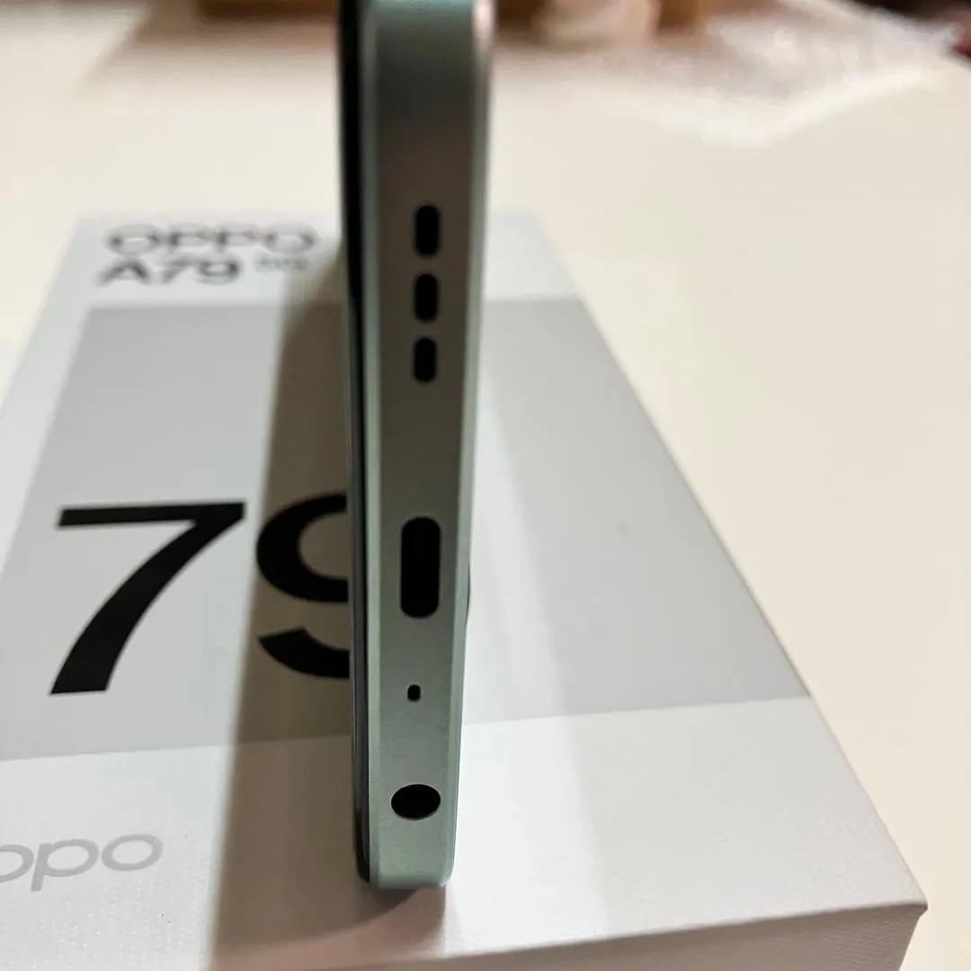Oppo a79 5g thân màu xanh lá cây - Ảnh 9