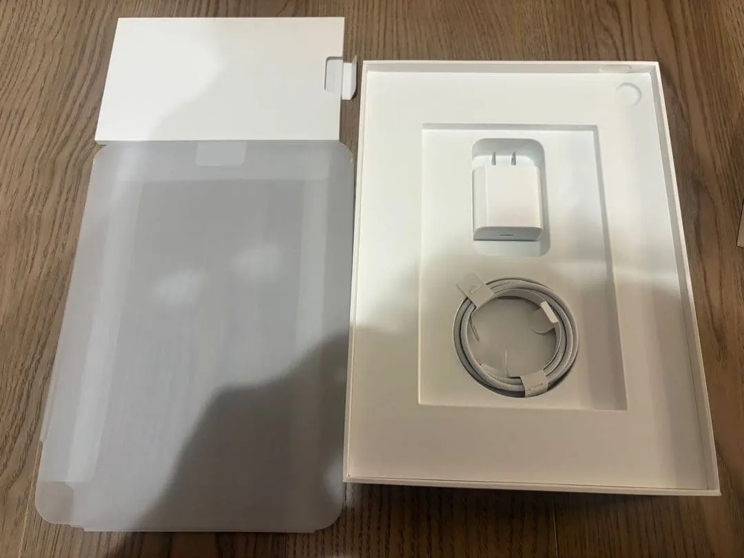 Thân máy apple ipad thế hệ thứ 10 bị đổi màu. - Ảnh 11