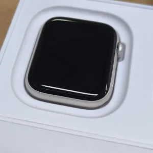 Apple watch se3 44mm mẫu gps starlight★không có dây đeo - Ảnh 2