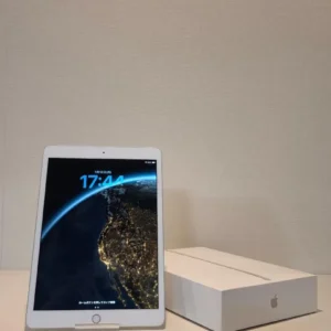 Thiết bị chính mẫu wi-fi 32gb của apple ipad thế hệ thứ 8