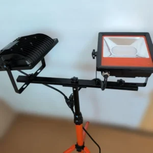Đèn pha led đứng iris ohyama 10.000 lumens 2 đèn loại chống mưa - Ảnh 5