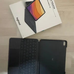 Logitech combo touch (dành cho ipad air thế hệ thứ 4 và thứ 5)