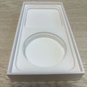Màn hình iphone13 màu hồng, thân chính không một vết xước - Ảnh 6