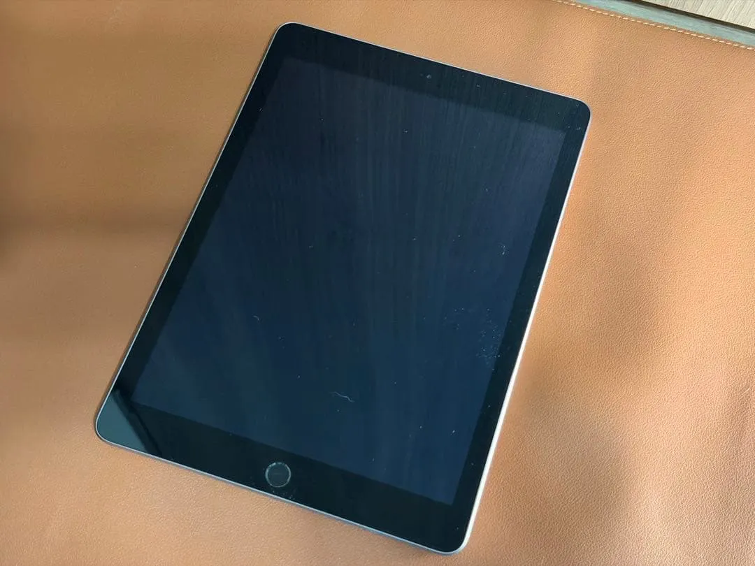 Apple ipad thế hệ thứ 5 mẫu wi-fi 128gb space gray - Ảnh 2