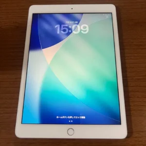 Apple ipad thế hệ thứ 8 32gb màu bạc tình trạng tốt