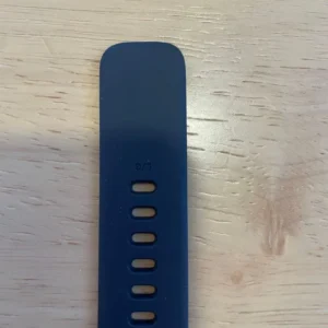 Fitbit vers 3 có hộp (có đai thay thế) màu đen - Ảnh 8