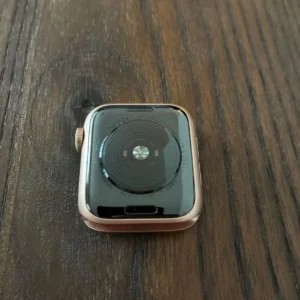 Apple watch se gps 40mm vàng - Ảnh 4