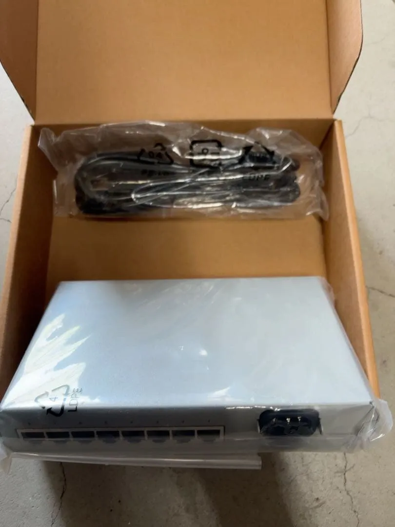 Thân trung tâm chuyển mạch của allied telesis - Ảnh 3