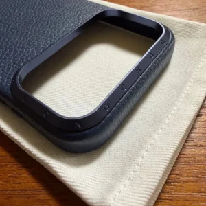Ốp lưng iphone 17 pro max concept vàng - Ảnh 5