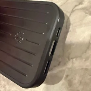 Ốp lưng rimowa iphone16pro màu đen - Ảnh 2