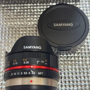 Samyang 7.5mm f3.5 mắt cá mft