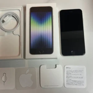 Pin thiết bị chính iphone se thế hệ thứ 3 82%
