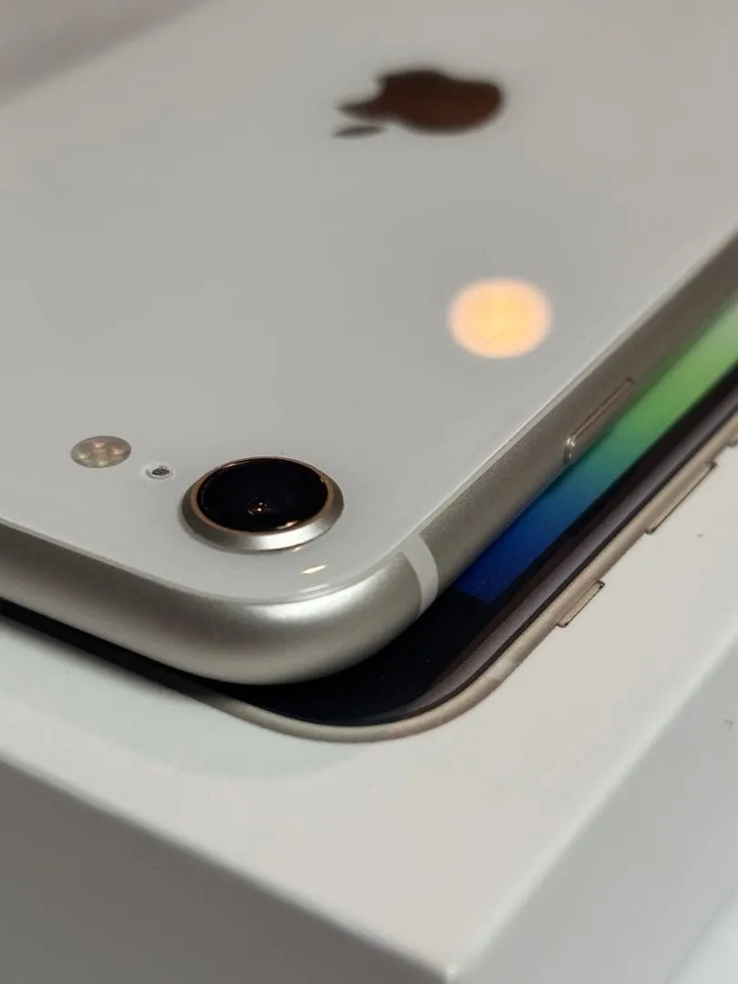 Pin thiết bị chính iphone se thế hệ thứ 3 82% - Ảnh 3