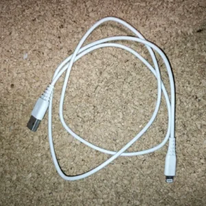 Apple iphone 12 thân màu trắng - Ảnh 5