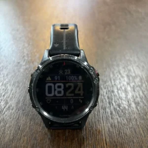 Đồng hồ thông minh garmin thân màu đen