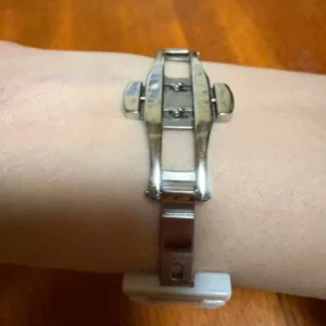 Apple watch se gps mẫu dây đeo gốm vàng 40mm - Ảnh 4