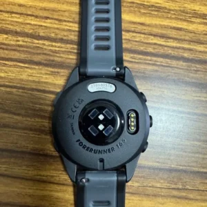 Thân máy garmin forerunner 165 trong tình trạng tốt có tặng kèm (đai chính hãng)