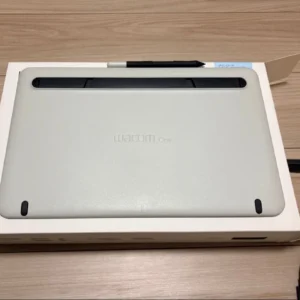 Wacom one liquid tab 13,3 inch dtc133w1d - Ảnh 2