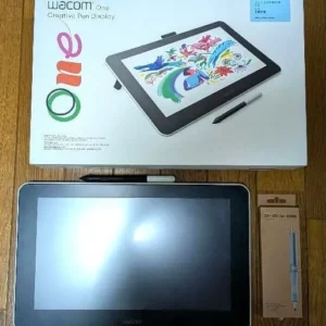 Máy tính bảng bút lcd đơn vị chính wacom one với dr.grip dtc133