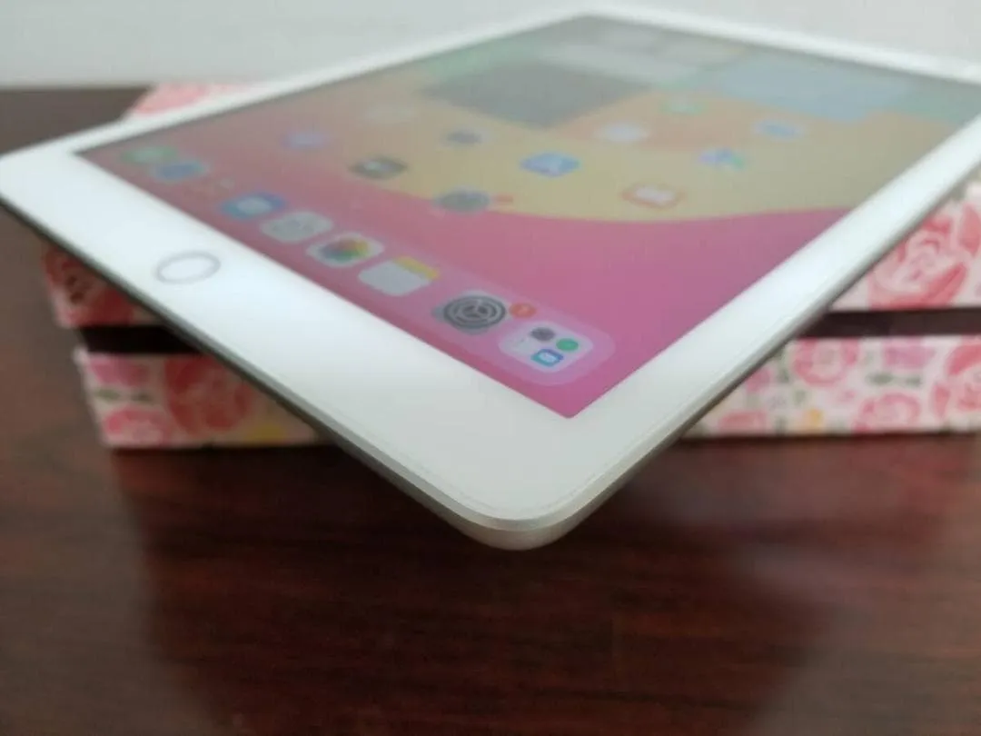 U06 tình trạng tốt ipad thế hệ thứ 6 9.7 a10◆32gb pin 97% - Ảnh 7