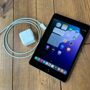 Apple ipad mini thế hệ thứ 5 64gb thân máy có chân đế