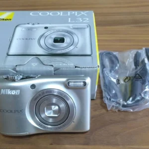 Bao gồm vận chuyển máy ảnh kỹ thuật số nhỏ gọn nikon coolpix l32 tình trạng tốt