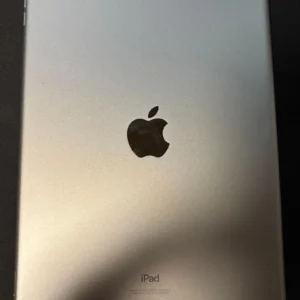 Tình trạng tốt ipad thế hệ thứ 9 64gb