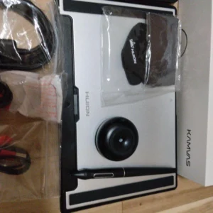 Huion kamvas13 bộ phận chính, phụ kiện và hộp bên ngoài đều bao gồm máy tính bảng có bút lcd - Ảnh 2