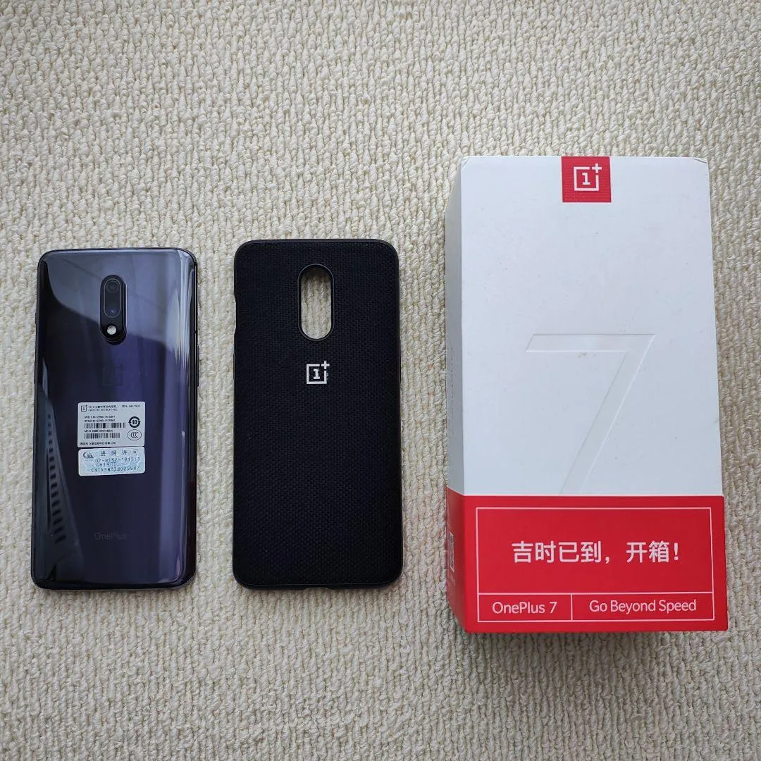Bộ phận chính của oneplus 7 8gb/256gb kèm hộp đựng