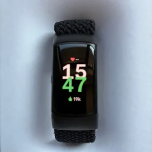 Thân fitbit charge 6 màu đen kèm dây đeo thay thế