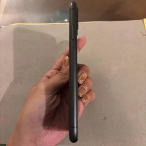 Apple iphone 11 thân đen 128gb - Ảnh 3